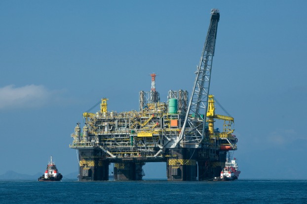 A Petrobras e o desemprego em 2015 A Petrobras e o desemprego em 2015